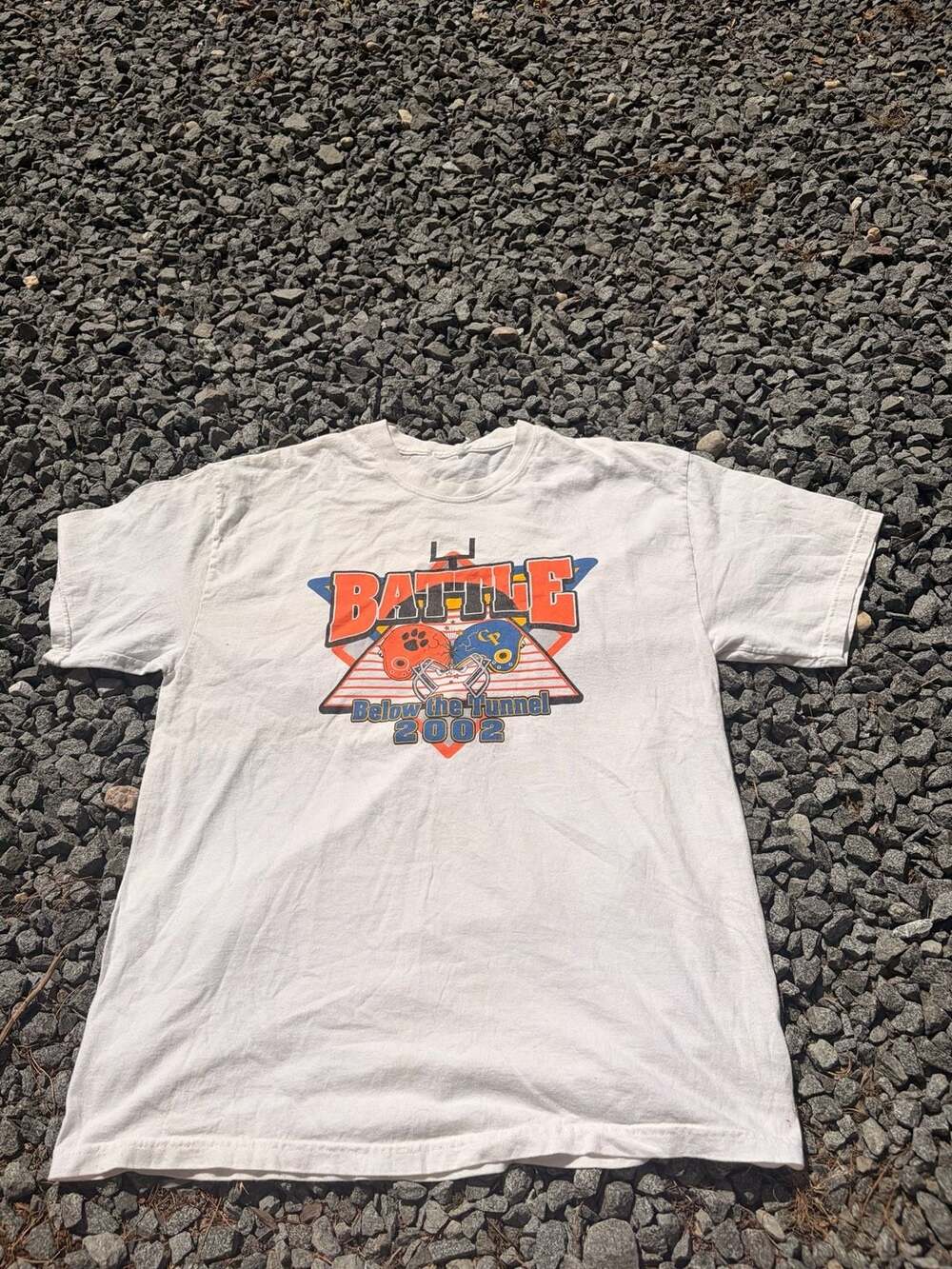 Vintage Battle Below The Tunnel 2002 Graphic T-Shirt White